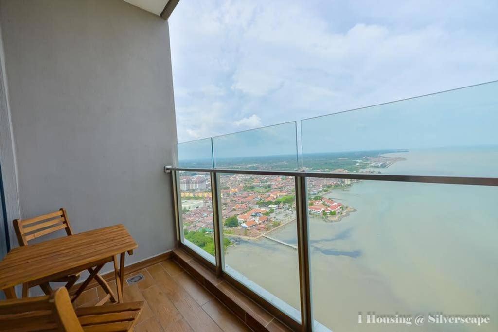 Ken Home Silverscape Block A 5Pax No Wifi Malacca エクステリア 写真